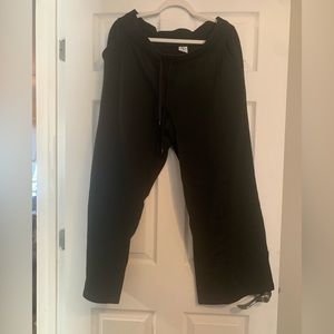 Women’s sweatpants